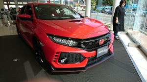 9月29日CIVIC発売開始日のHONDAで
